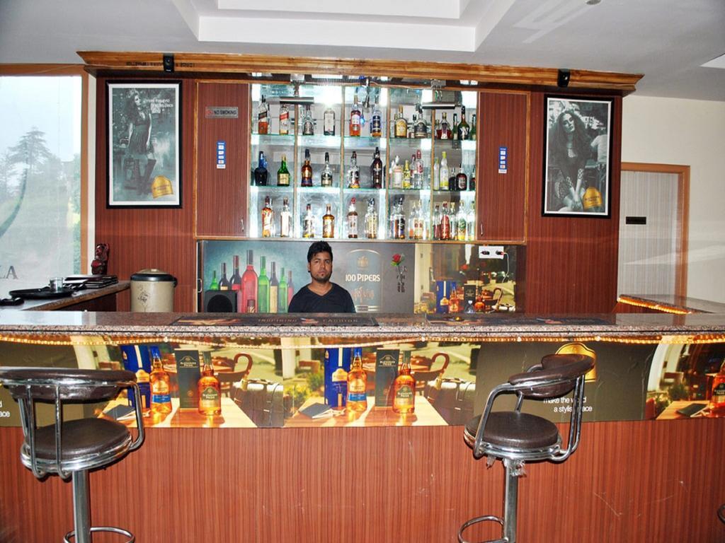 The Grand Welcome Hotel Shimla Exterior photo